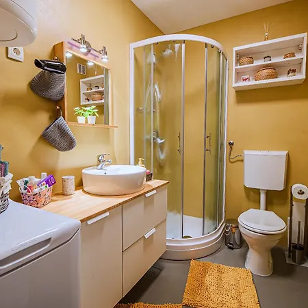 Vikendica Oxi Catez ob Savi