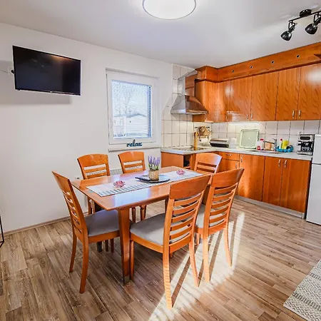 Nyaraló Oxi Čatež ob Savi